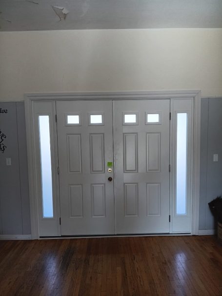 Double Entry Door With Side Lights - 3